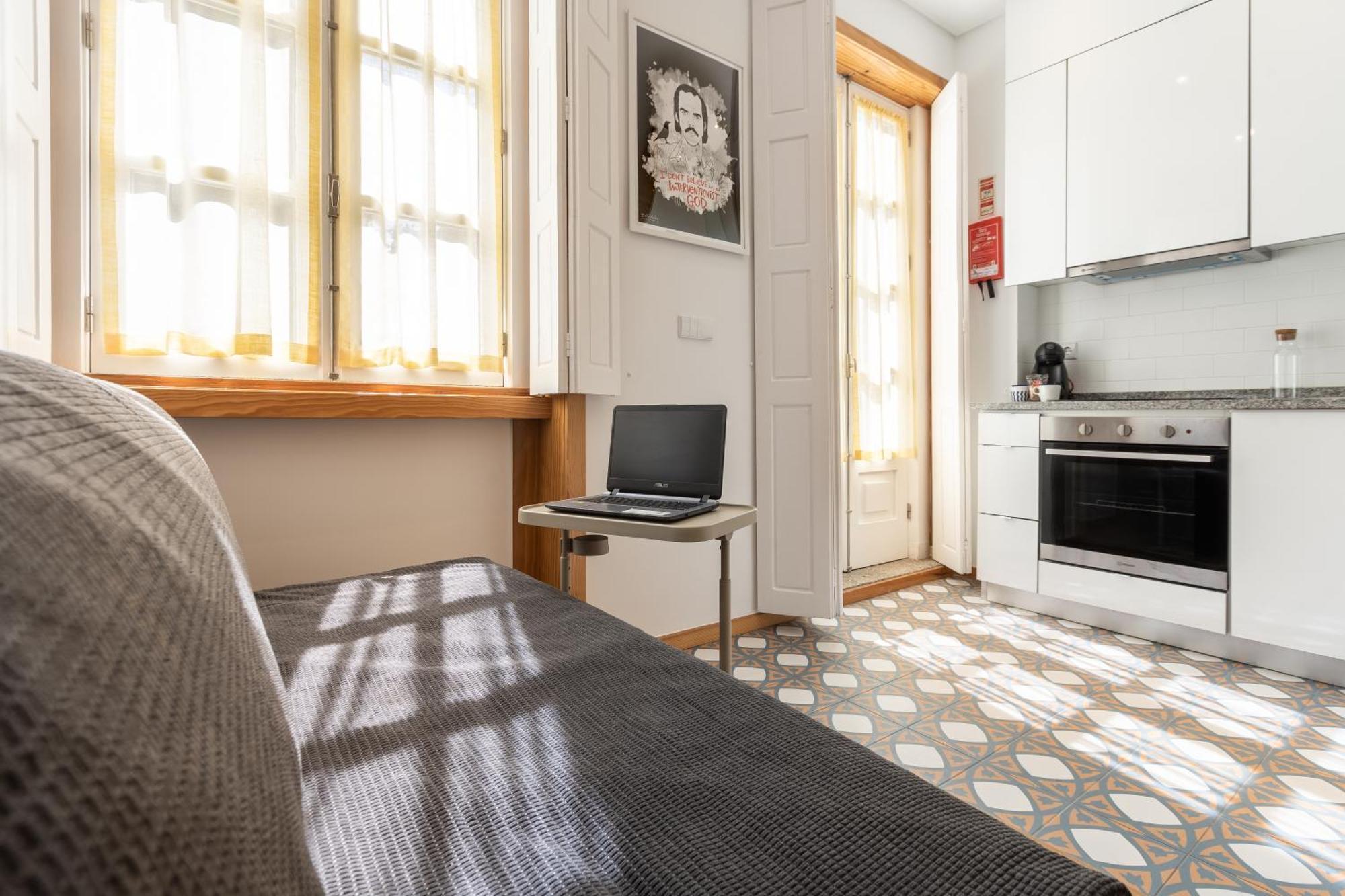 731 Costa Cabral Metro Residence بورتو الغرفة الصورة